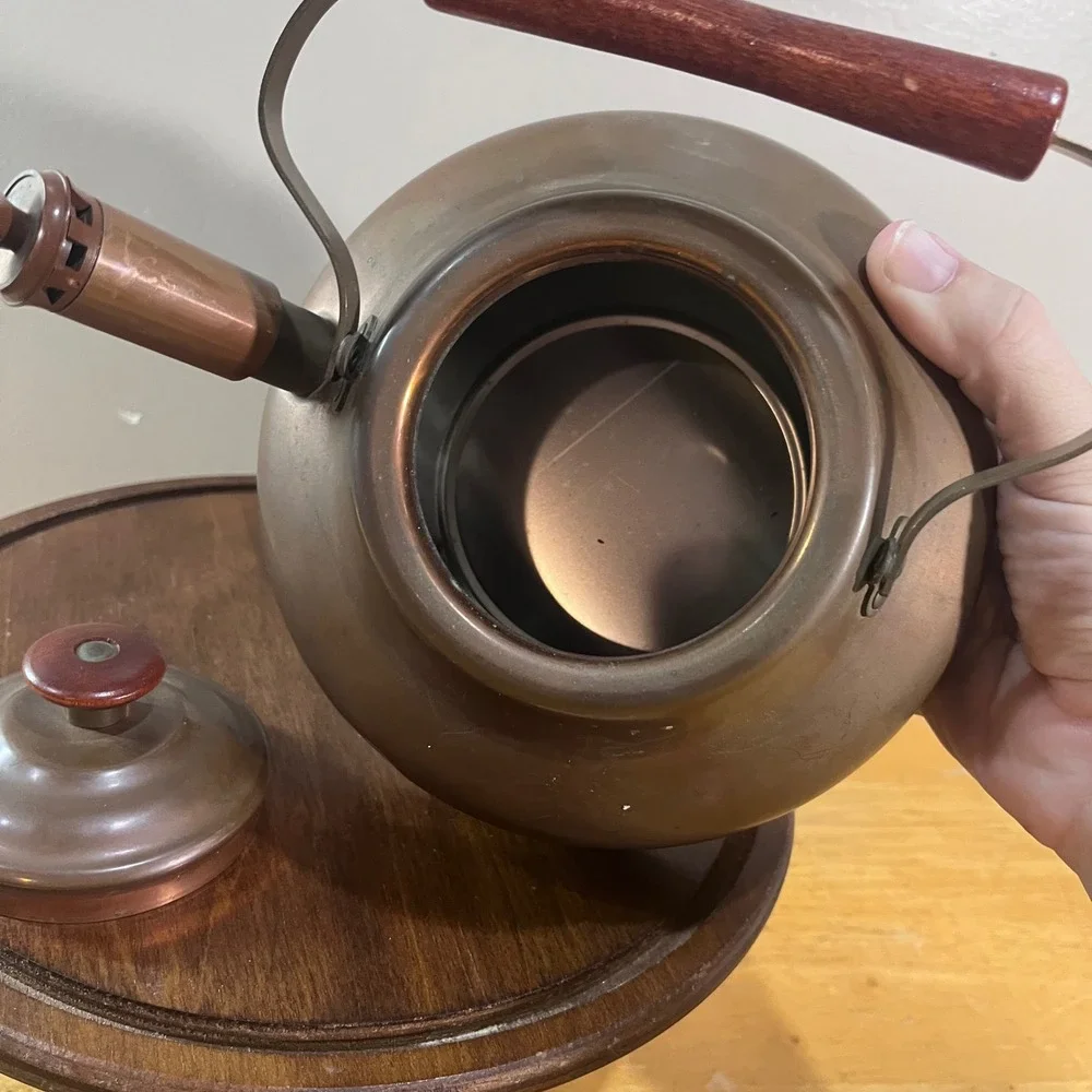 Unbranded copper whistling